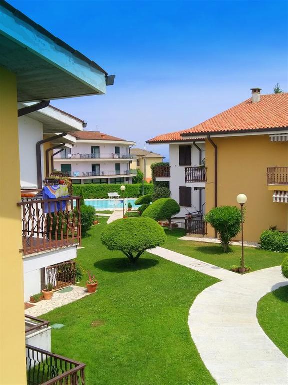 Casa Sant Elena Id15675 Apartment Peschiera del Garda Exterior photo
